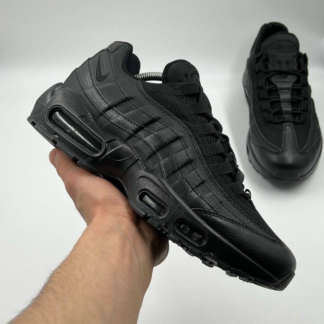 кроссовки nike air max 95,nike air max 95 черные,nike air max 95 black,мужские кроссовки nike air max 95,кроссовки