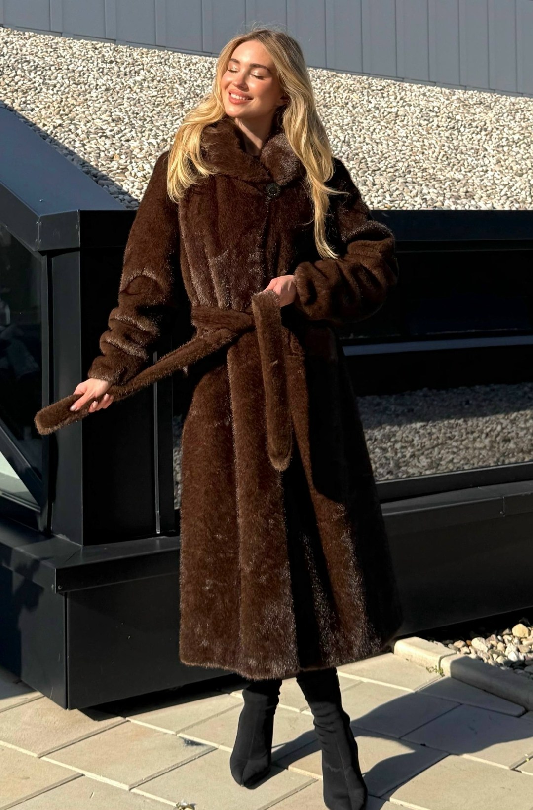 шуба искусственная,женская шуба,шуба,длинная шуба,шуба норковая