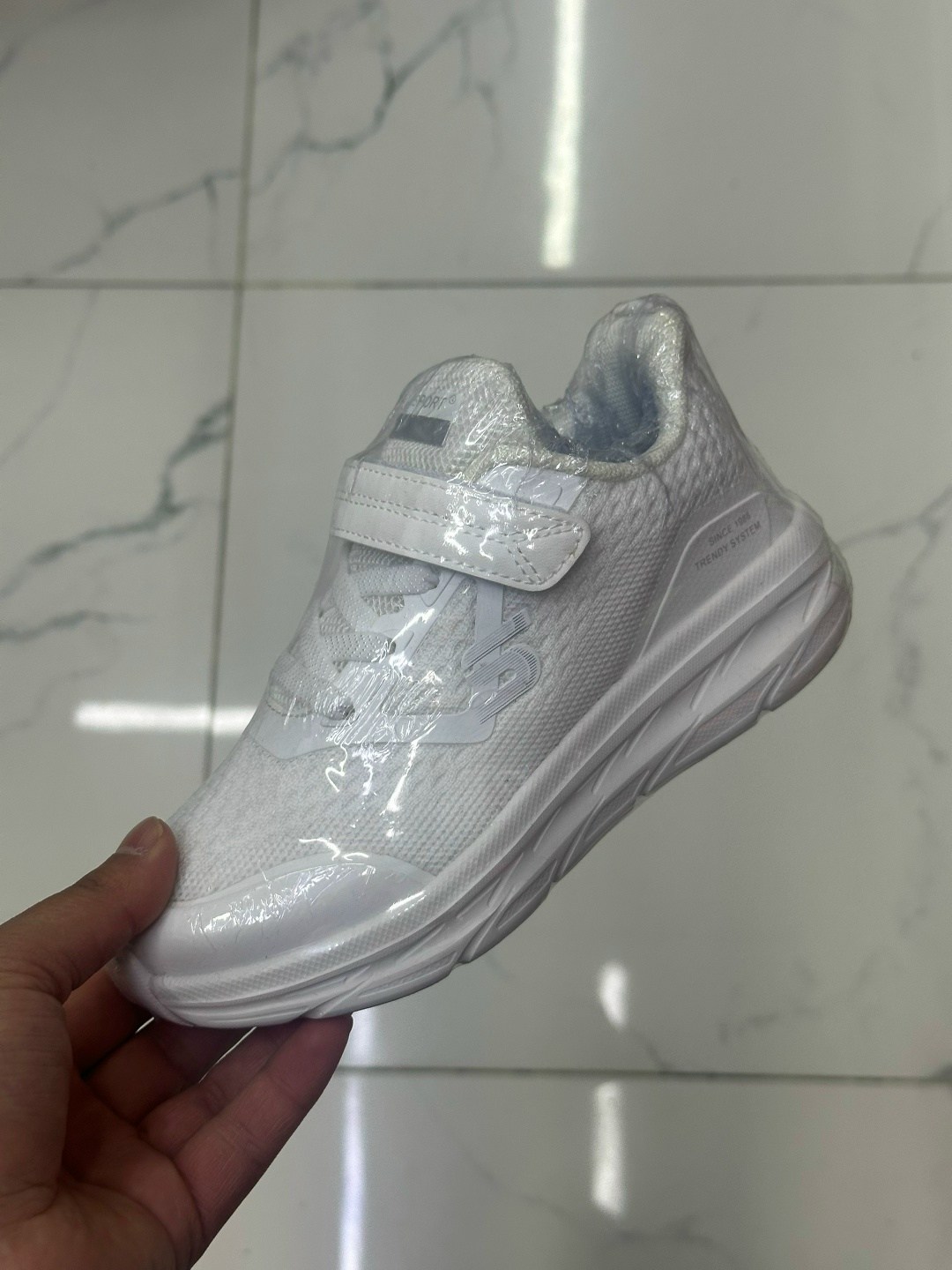 кроссовки,детские кроссовки,кроссовки мальчику,кроссовки baas,кроссовки strobbs