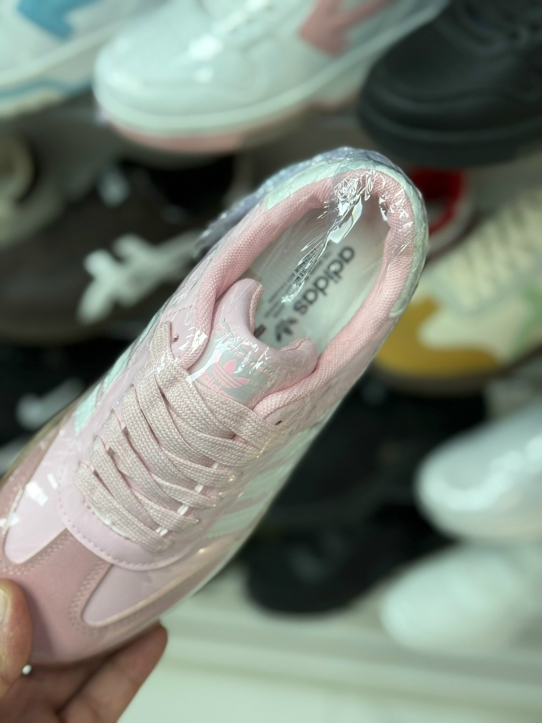 кроссовки samba,женские кроссовки,,кроссовки adidas,спортивная