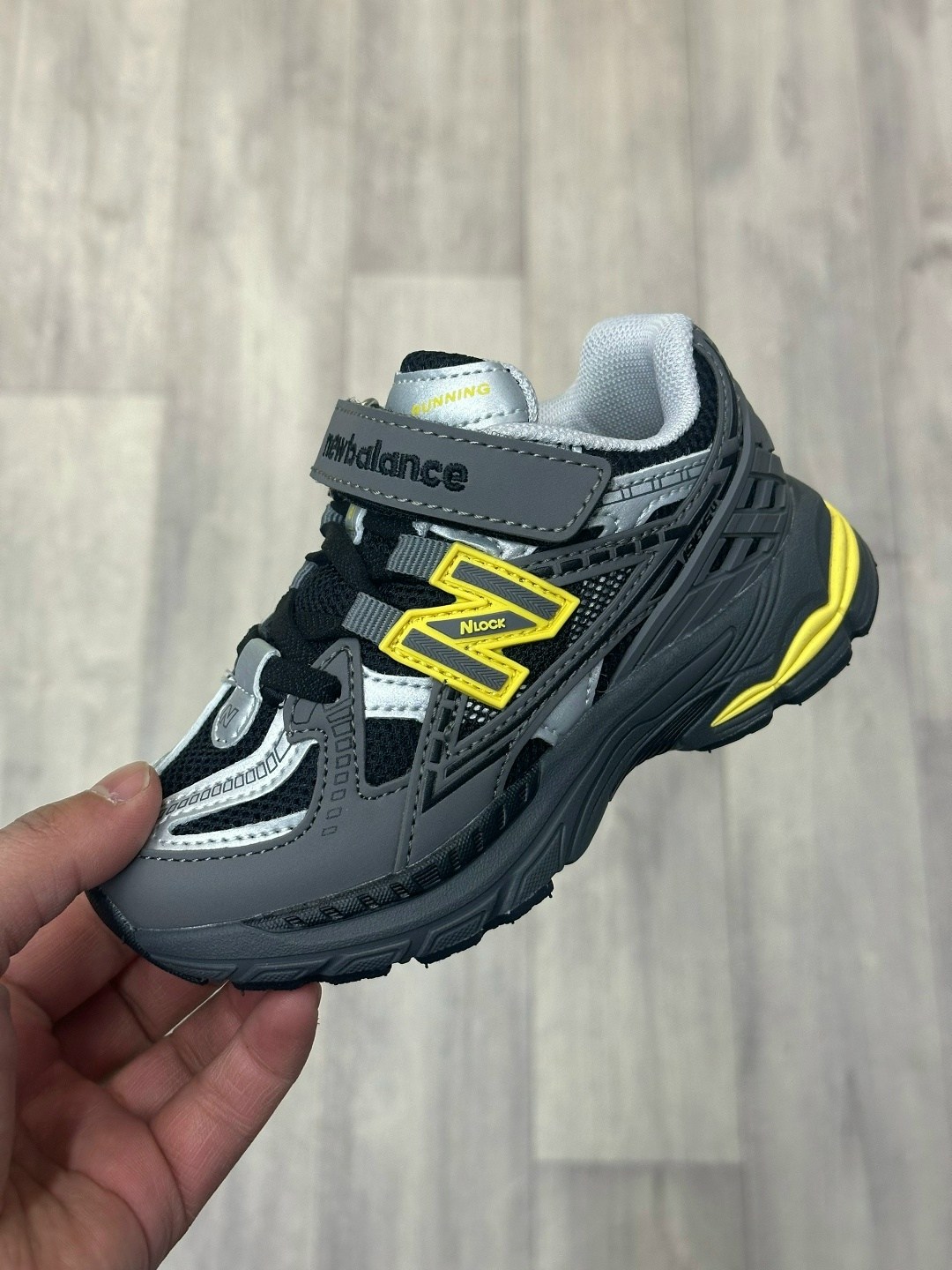 кроссовки new balance,кроссовки new balance 1906,кроссовки мальчику,кроссовки закрытые,детские кроссовки