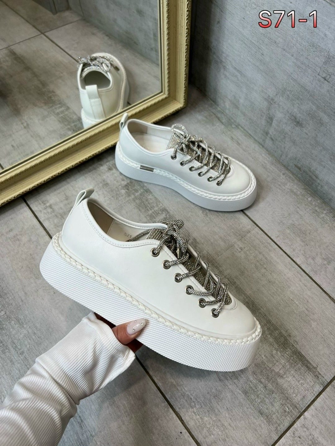 кеды с блестящими шнурками,женские кеды,кеды женски,кроссовки со стразами,кеды женские 2025