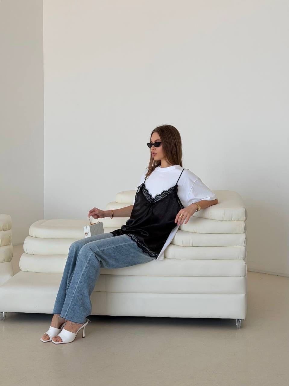 футболка с кружевами,женская футболка,трикотажная футболка,топ с кружевом,женская майка