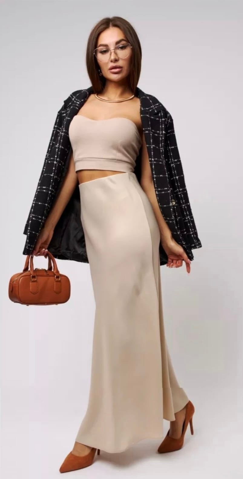 женский костюм,стильные женские костюмы,the.woman 0285 бежевый жакет,женский элегантный костюм с юбкой,костюм двойка с юбкой