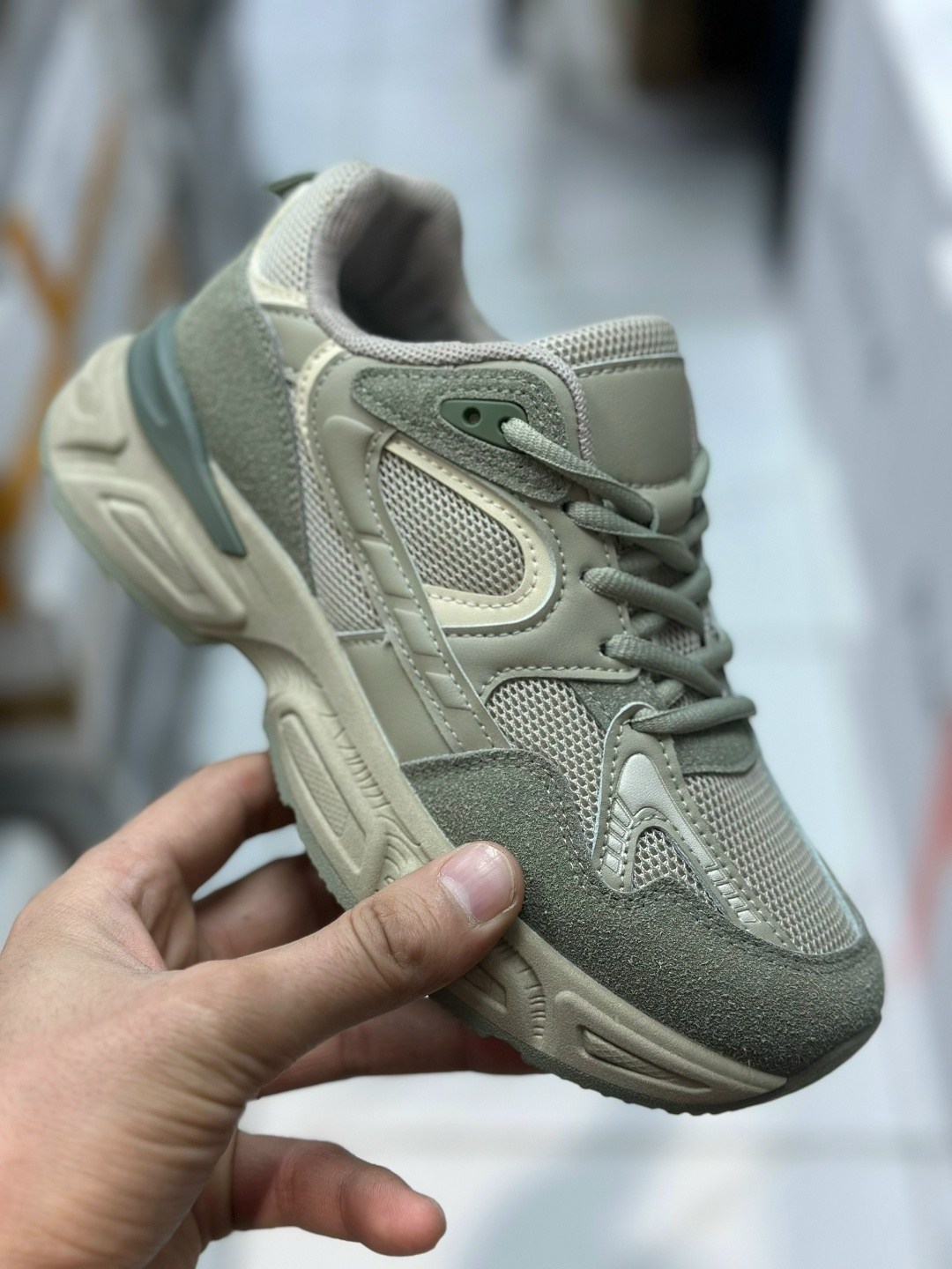 кроссовки женскиe,модные кроссовки,кроссовка,кроссовки эко,кроссовки текстиль