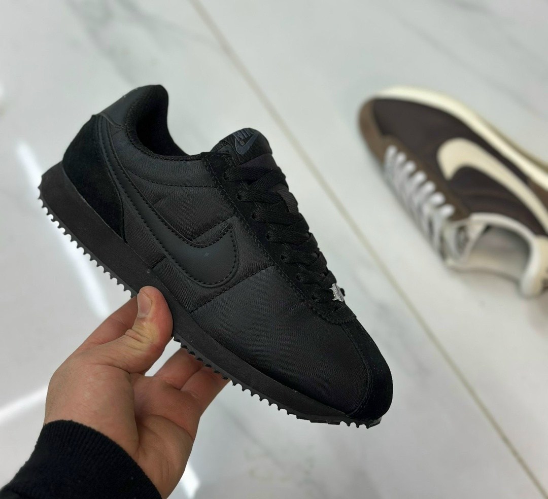 кроссовки cortez коричневые nike,кроссовки nike cortez baroque brown,кроссовки nike classic cortez leather,женские повседневные кроссовки nike classic cortez,кроссовки nike cortez