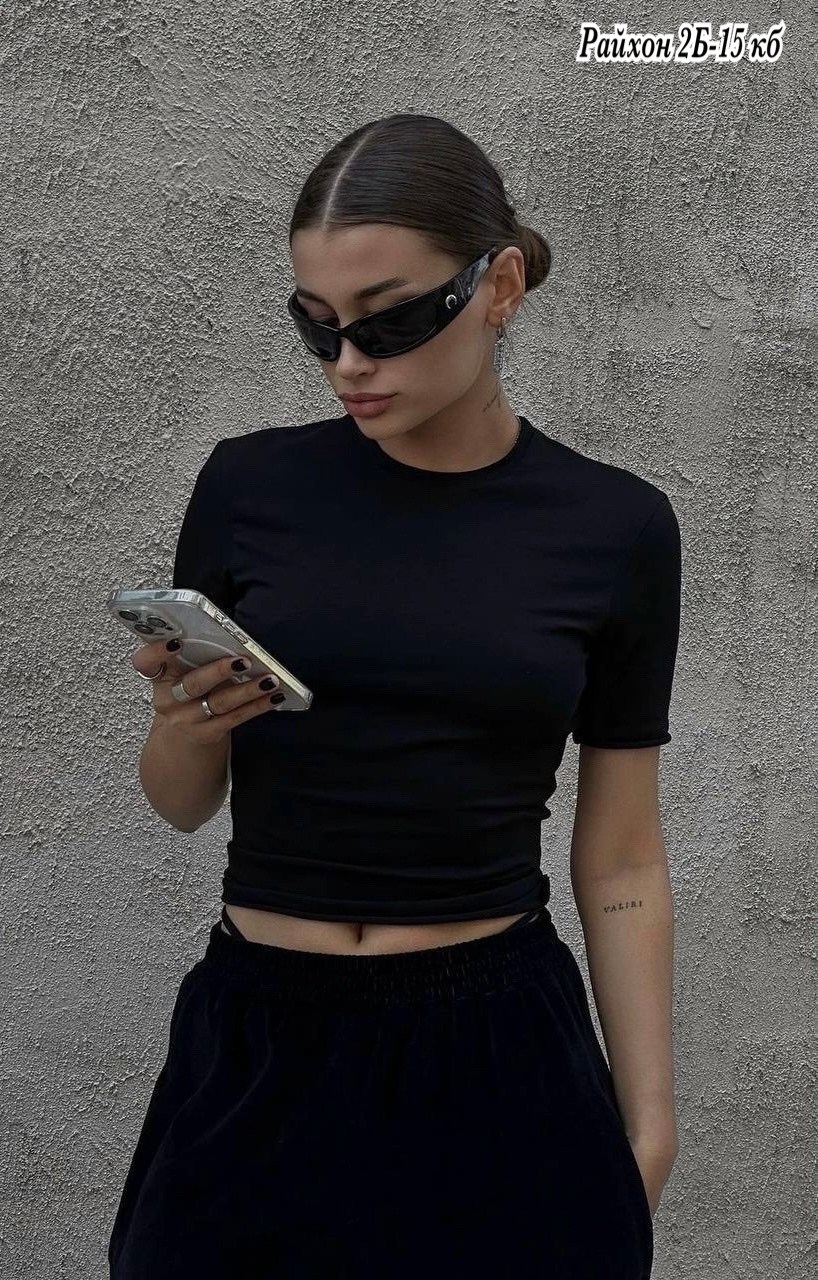 футболки модные,девушка,топ черный женский,короткая кофта,футболка женская короткая