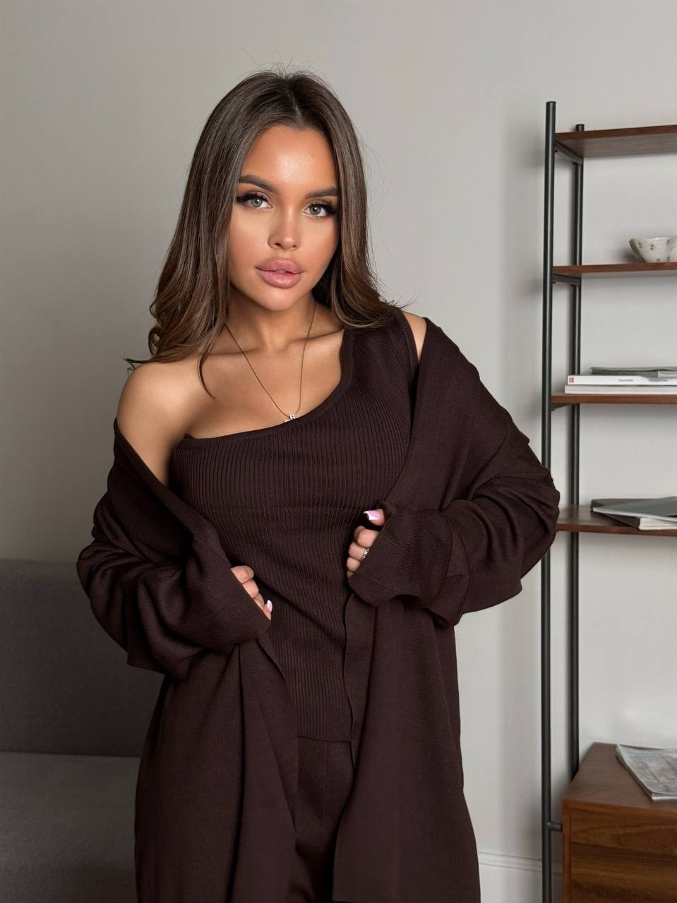 костюм женский кофта и штаны one size 42-48 арт. 1434945,костюм молочный,брючный костюм,трикотажный костюм,костюм брючный трикотажный лапша emberens