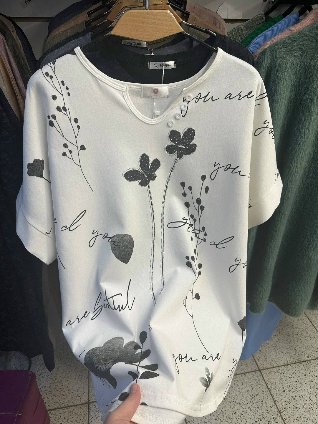 туника нарядная,женская футболка,футболка больших размеров женская,туники больших размеров,футболки женская оверсайз