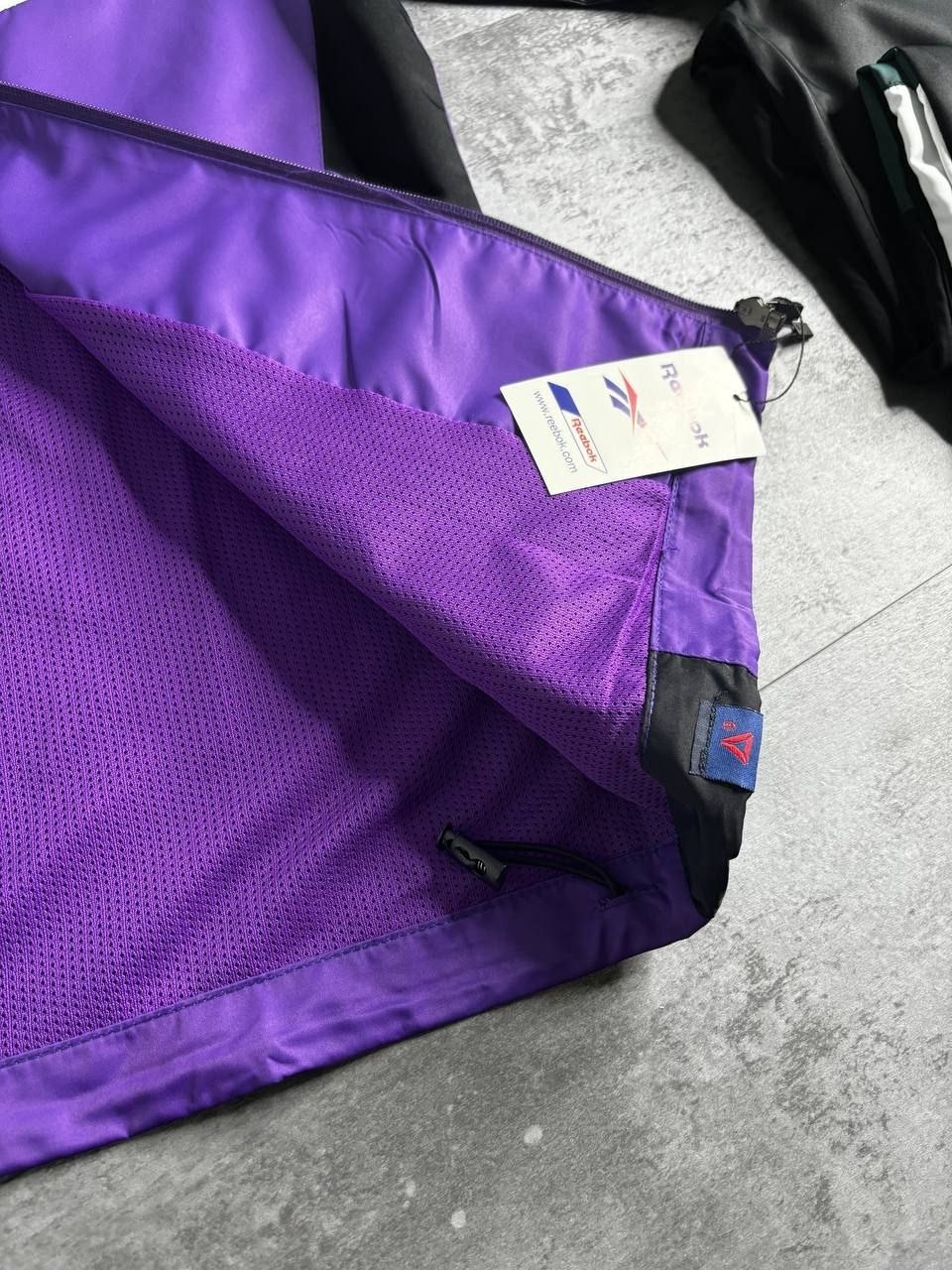 спортивный костюм reebok,спортивный костюм для мужчин плащевка,костюм reebok,костюм reebok в стиле 90х,спортивный костюм reebok из 90х