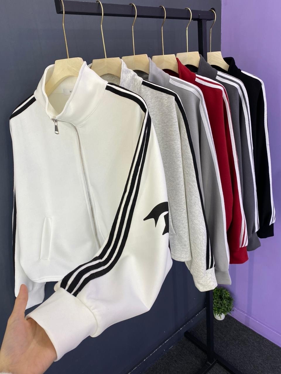 женские толстовки adidas,свитшот адидас,свитшот adidas originals,черная женская толстовка adidas,свитшот adidas