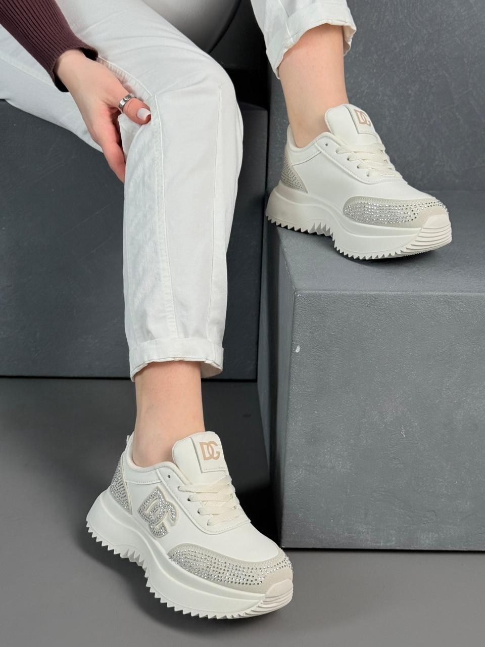 ,кроссовки женские liu jo,кроссовки женскиe,кроссовки liu jo,бежевые кроссовки