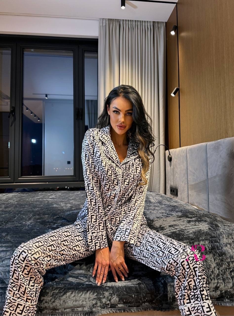 костюм в пижамном стиле,пижама женская,атласный костюм в пижамном стиле с брюками,домашний костюм пижама,костюм женский