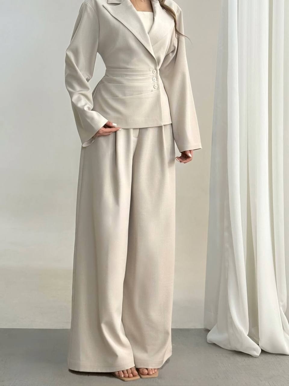 жакет,приталенный жакет,приталенный жакет шоколадного оттенка,жакет с защипами charmstore цвет: шоколадный,жакет и пиджак