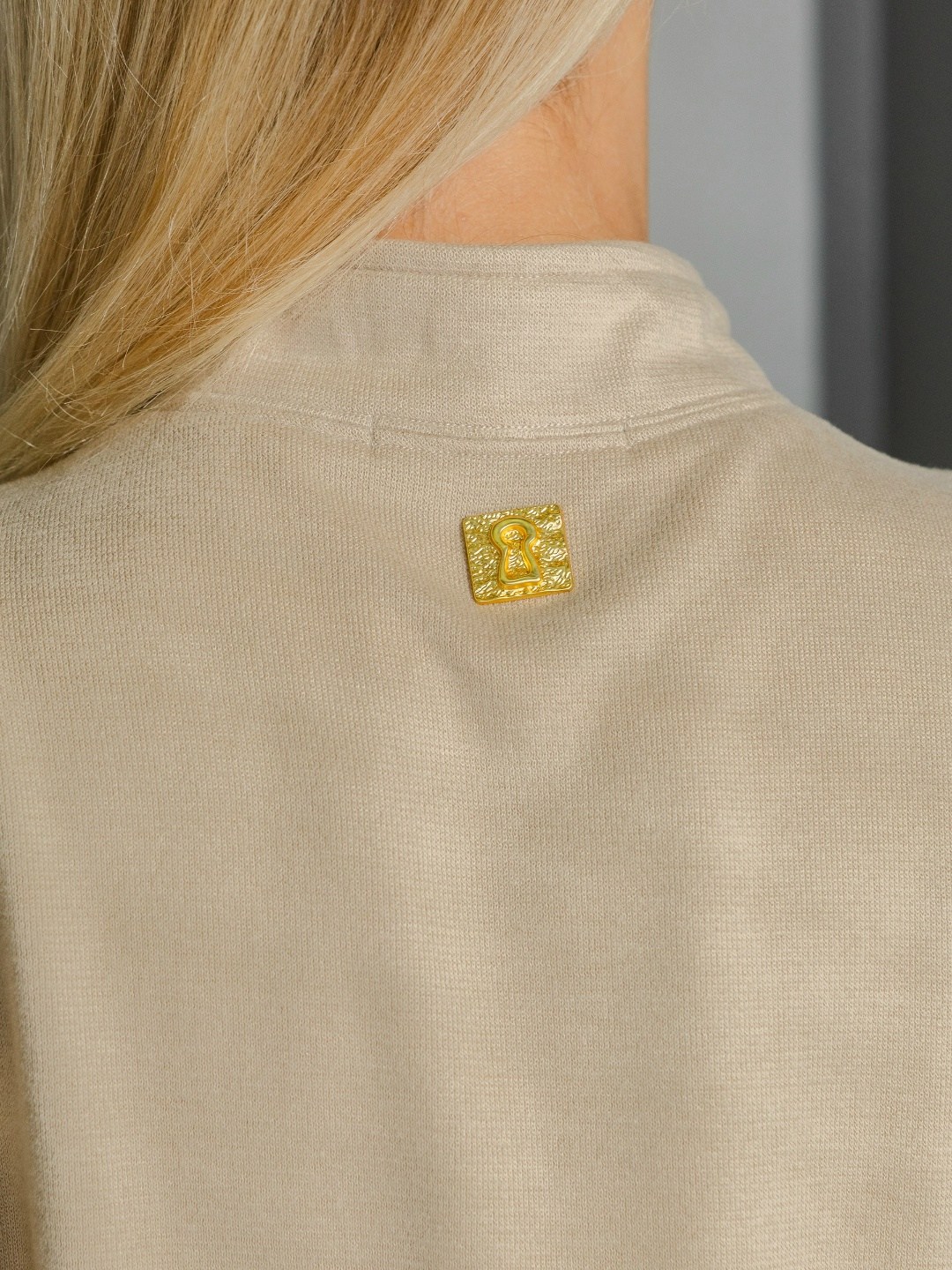 костюм бежевый,костюм спортивный,костюм женский,костюм с брюками,костюм трикотажный