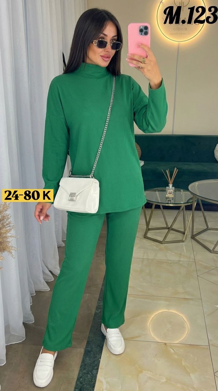костюм женский: водолазка и штаны (one size) 42-48 арт. 1325753,костюм повседневный,женские костюмы,стильные костюмы,брючный костюм