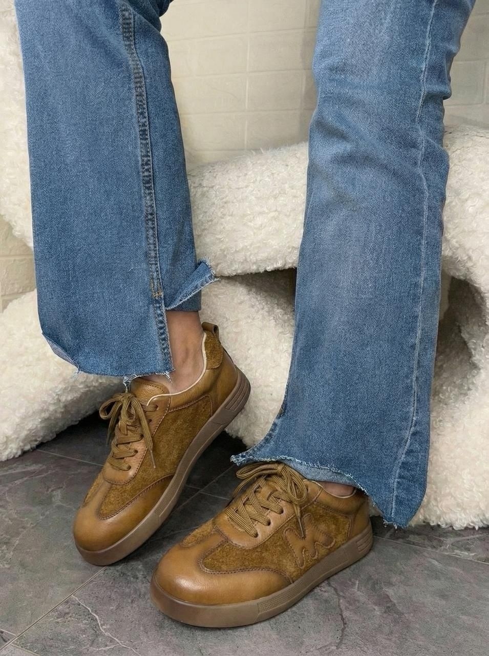 ,женские кроссовки,черные кроссовки женские,стильные кроссовки,повседневные кроссовки