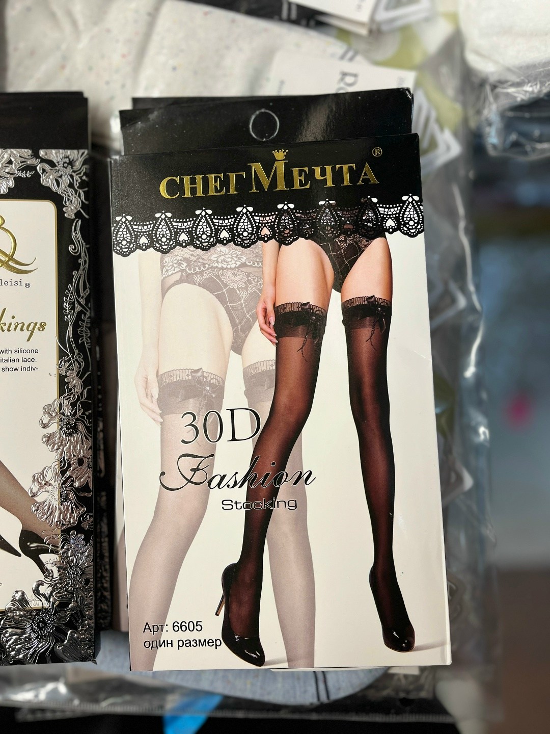 девушка,колготки,женщина,девушка в колготках,блондинка в юбках и колготках