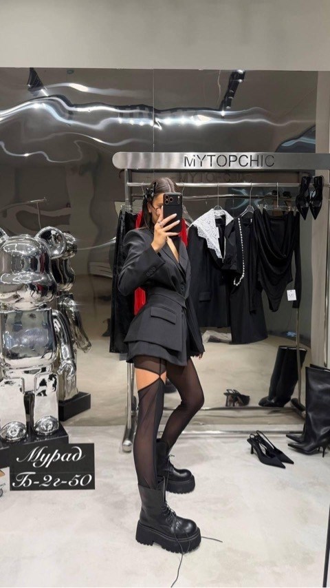 элегантные костюмы,стильные наряды,летние костюмы,пиджак-баска с акцентной талией,пиджак