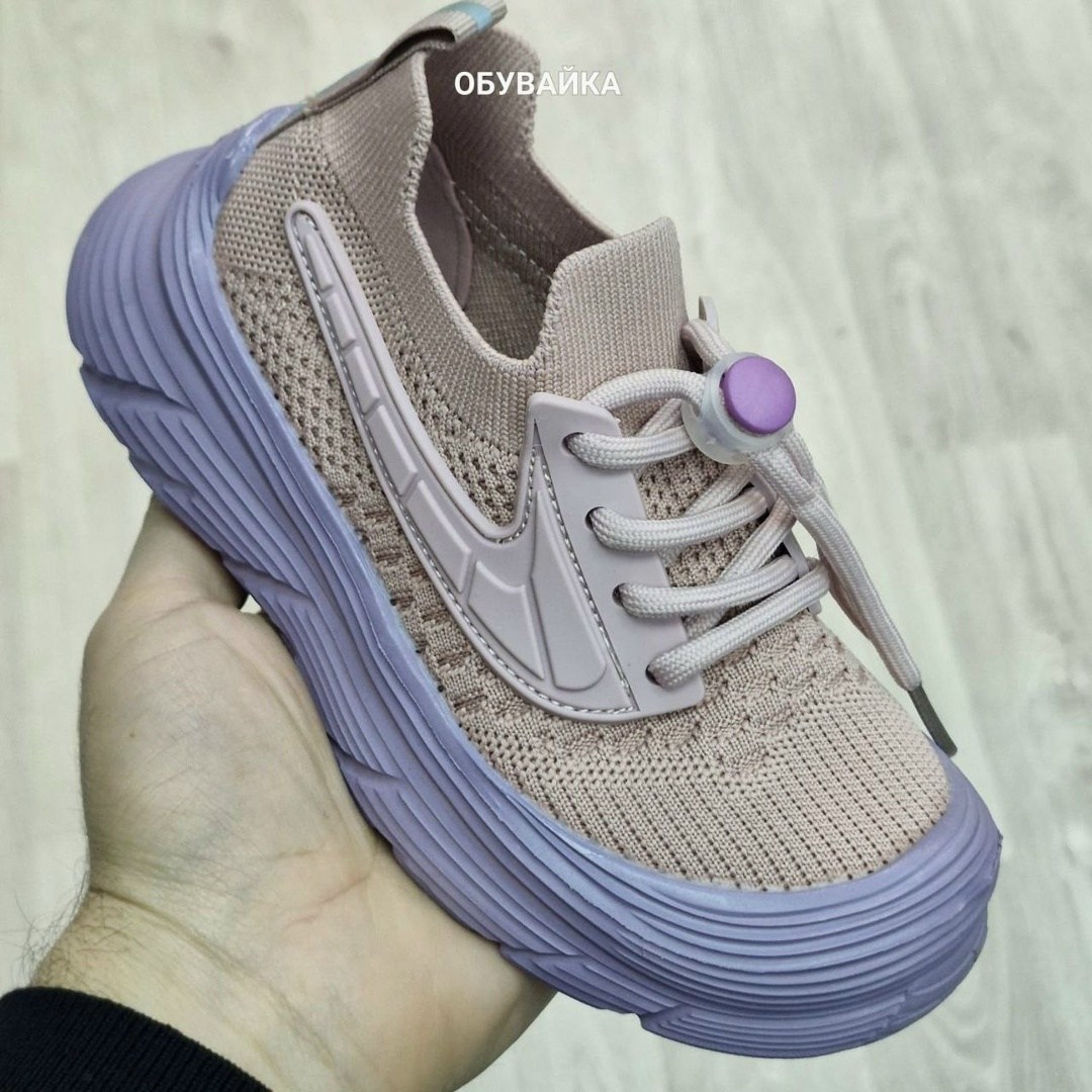 ,черные кроссовки,детские кроссовки,кроссовки летни,спортивная