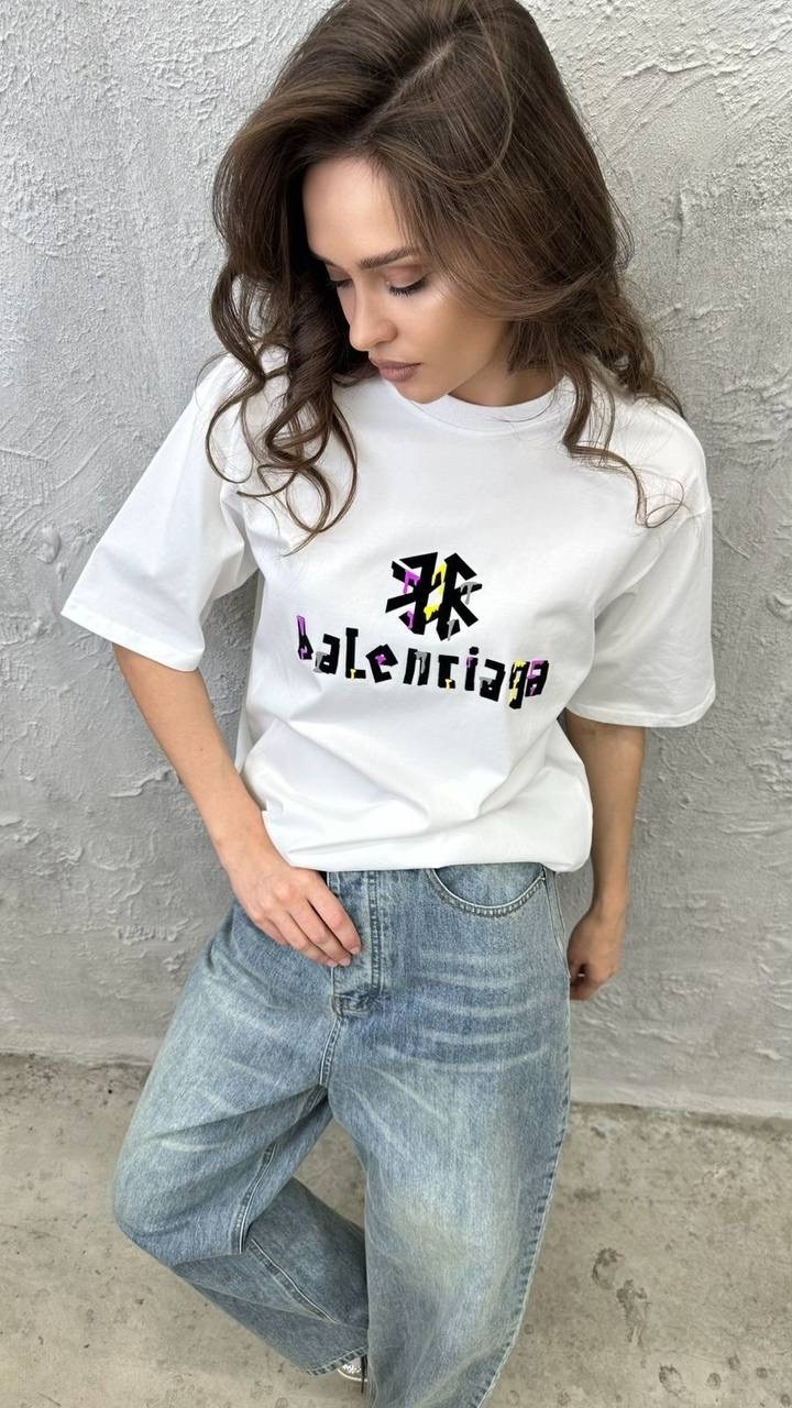 белая футболка баленсиага,женская футболка balenciaga,balenciaga белая оверсайз футболка,белая футболка balenciaga,футболка balenciaga paris мужская белая