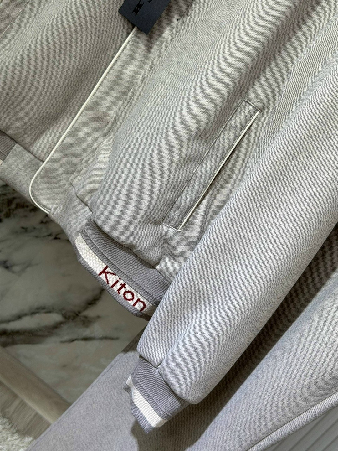 костюм спортивный brunello cucinelli,мужской спортивный костюм brunello cucinelli,прогулочный костюм brunello cucinelli,brunello cucinelli костюм,костюм спортивный