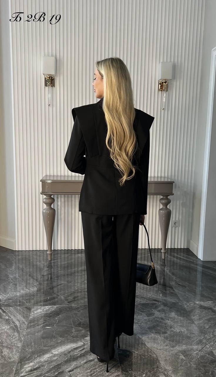 брючный костюм dilana vip 2026 черный,брючный костюм dilana vip 1993 черный,костюм брючный,брючный костюм dilanavip 2026 черный двойка черный размер 46-56,брючный костюм женский
