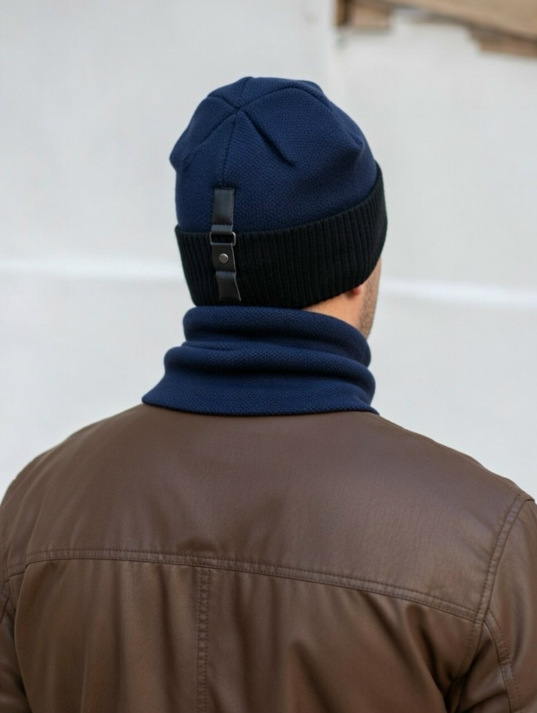 мужская шапка,комплект мужская шапка и снуд,трикотажный комплект шапка,шапка мужская с застежкой,зимняя мужская шапка