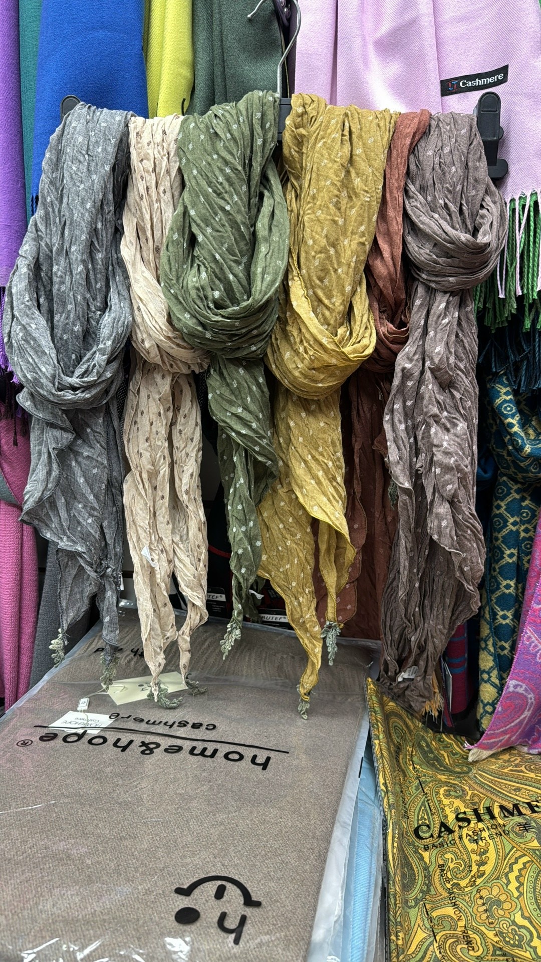 шарфы и платки,шарф женские,шарф шарфы,шарф,модные шарфы