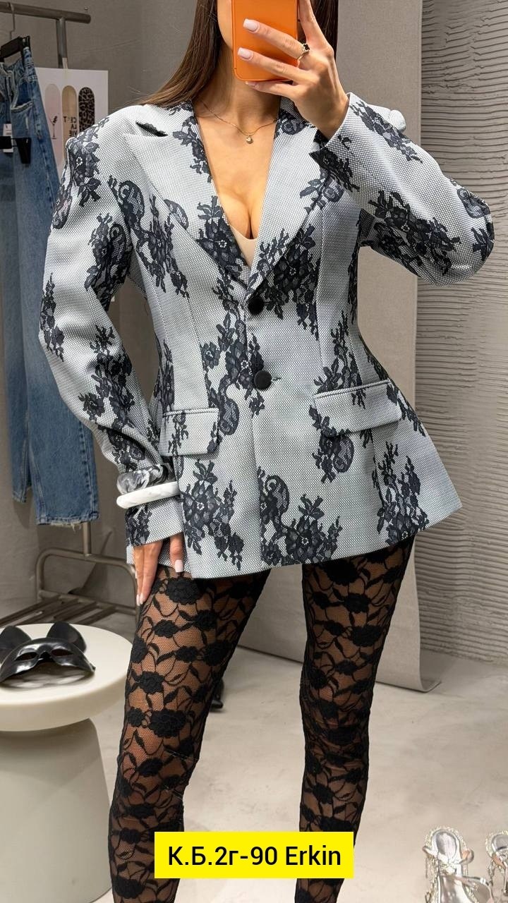 пиджак женский,пиджак,приталенный пиджак с змеиным принтом,balmain пиджак 2-button со змеиным принтом серый,пиджак модный