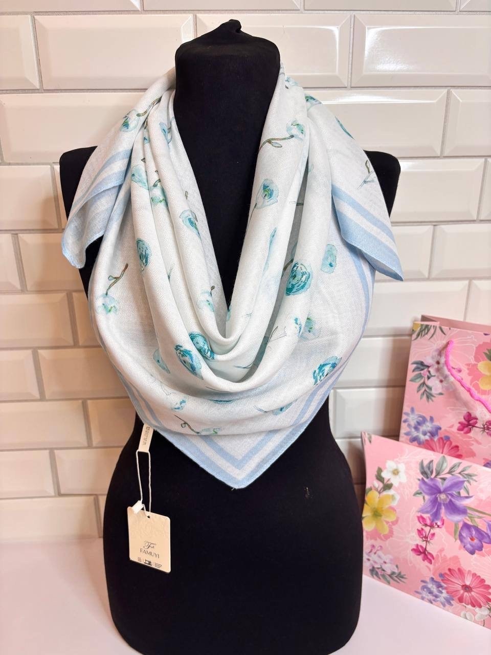 платок женский с рисунком,платки шарф,платки женские,платка,платки шейный платок