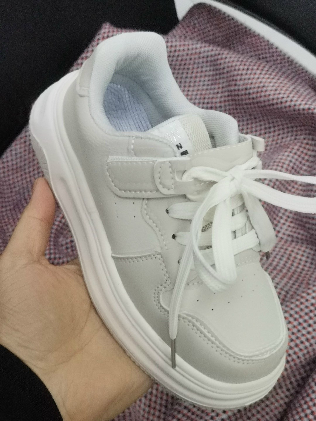 кроссовки женскиe,,спортивная ,кроссовка,повседневные кроссовки