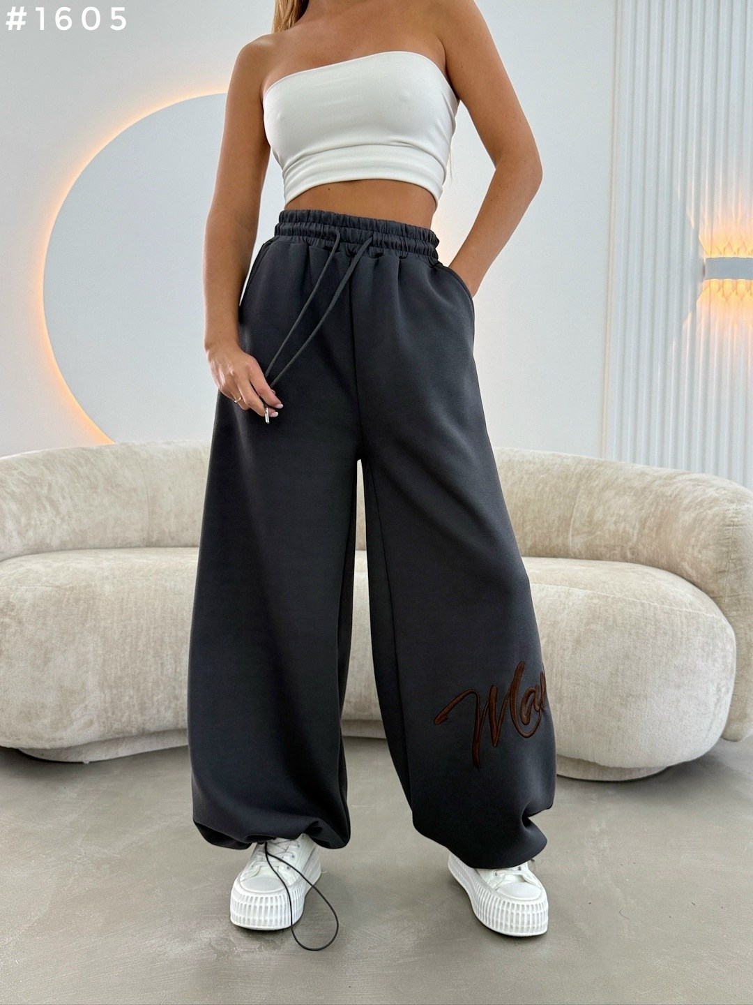 спортивные широкие брюки,спортивные штаны женские,спортивные штаны широкие,брюки спортивные,спортивные брюки оверсайз в стиле y2k
