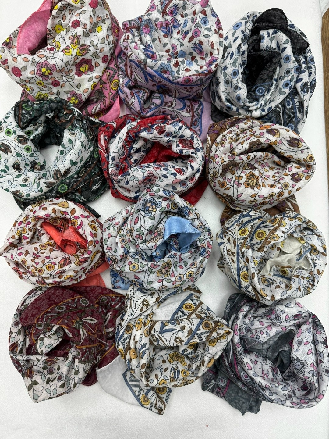 платки шарф,шелковый шарф,шарфы и палантины,платки для женщин,платки женские