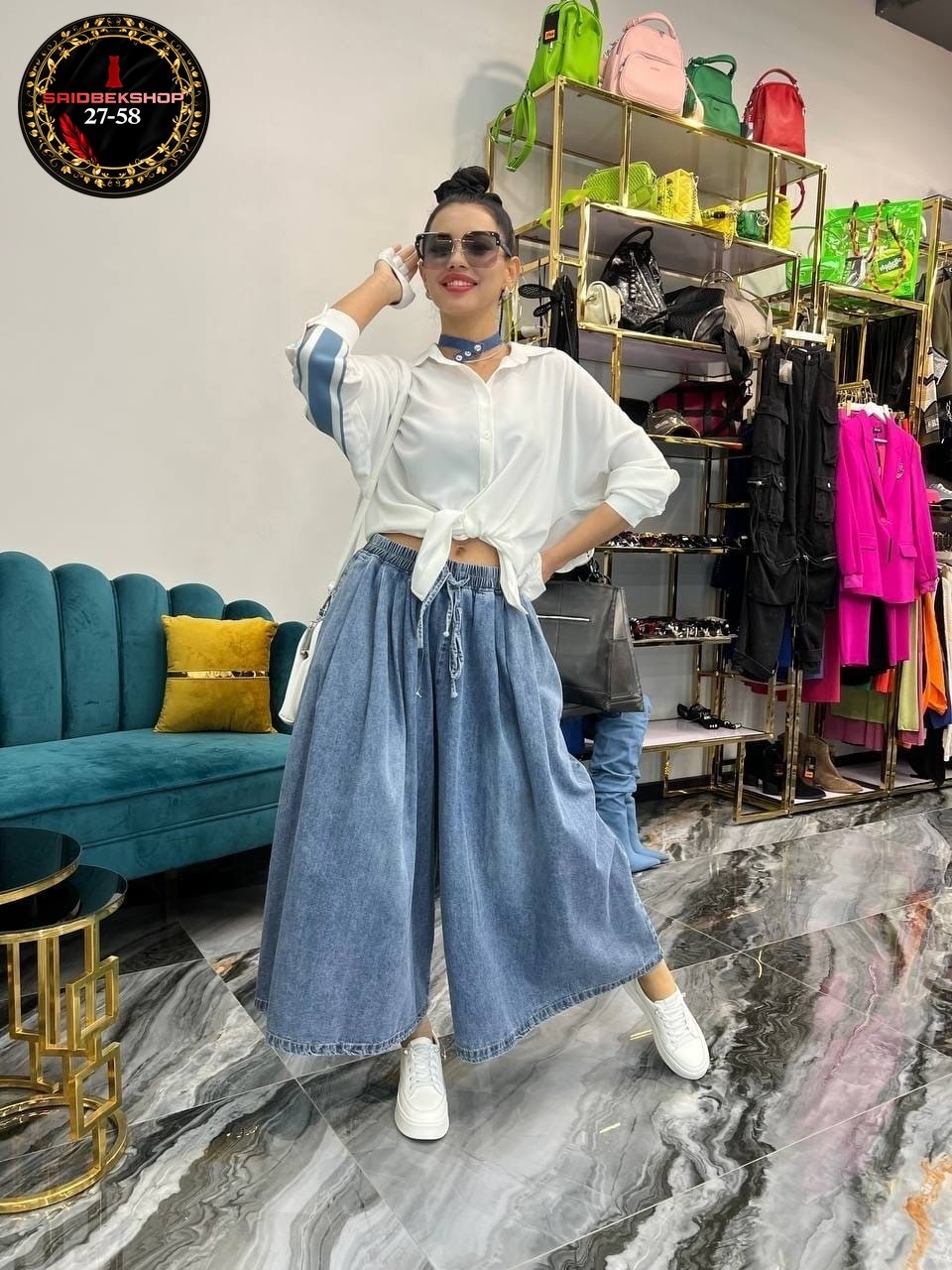 женские широкие джинсы,широкие джинсы,одежда джинсы,модные джинсы,джинсовые широкие брюки