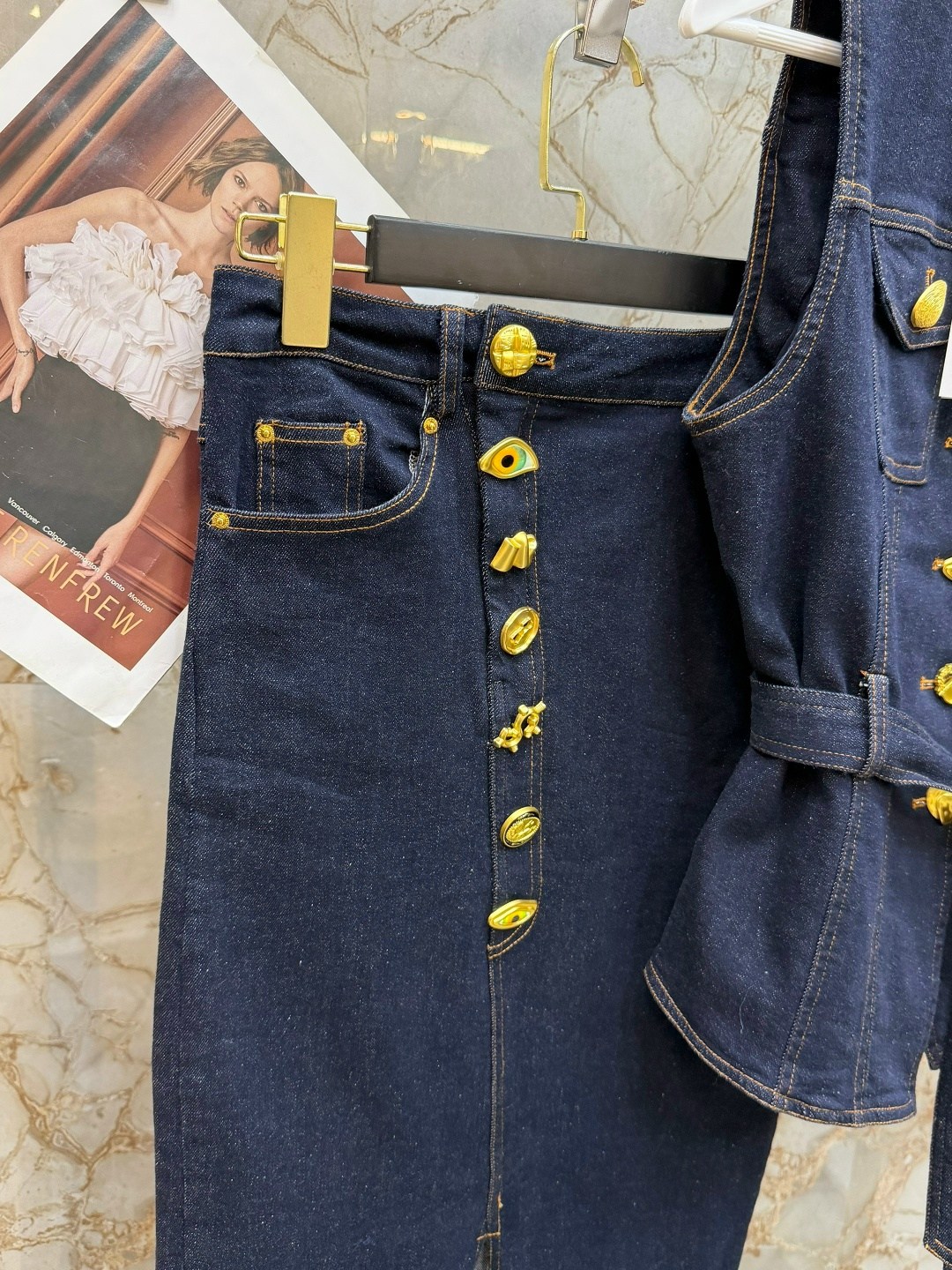 джинсовый жилет,жилет женский джинсовый,джинсовый костюм,женский джинсовый костюм,джинсовая жилетка для девочки