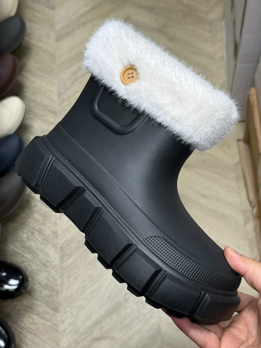 женские резиновые сапоги,,сапоги резиновые,полусапоги,полусапоги женские