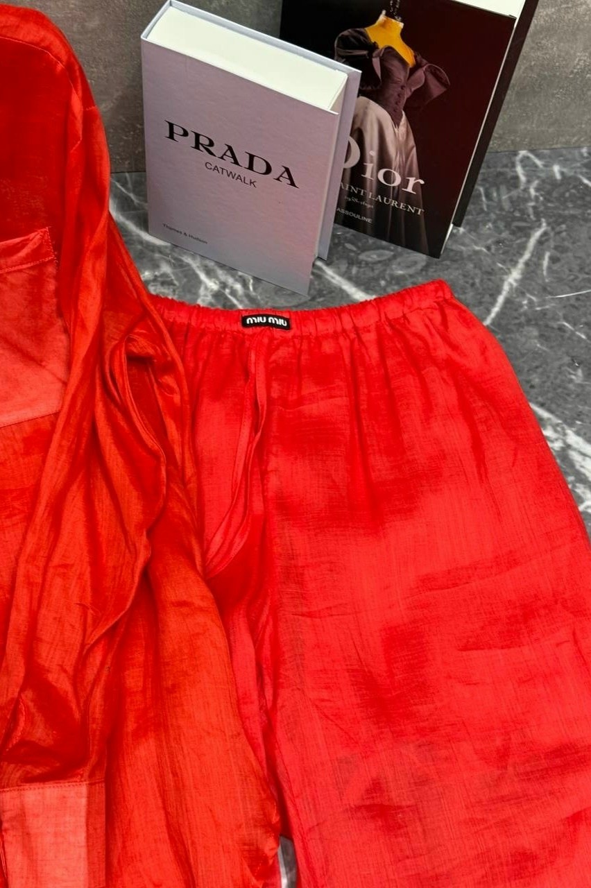 костюм женский брючный,костюмы женские,красный костюм,костюм,костюм женский тройка