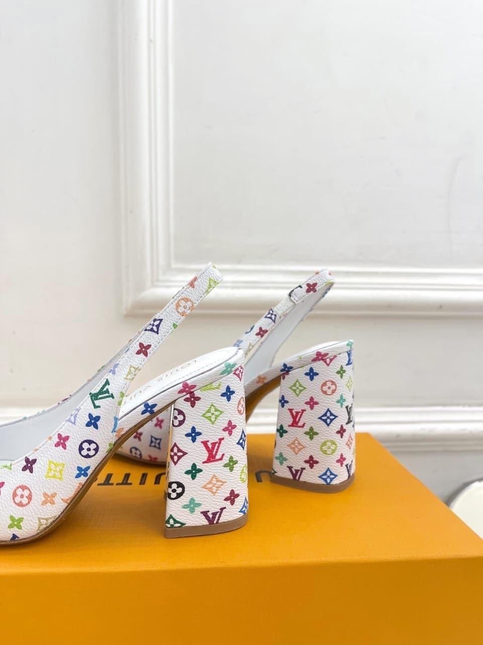 босоножки louis vuitton,louis vuitton туфли,,туфли louis vuitton с бантом сзади,туфли луи виттон