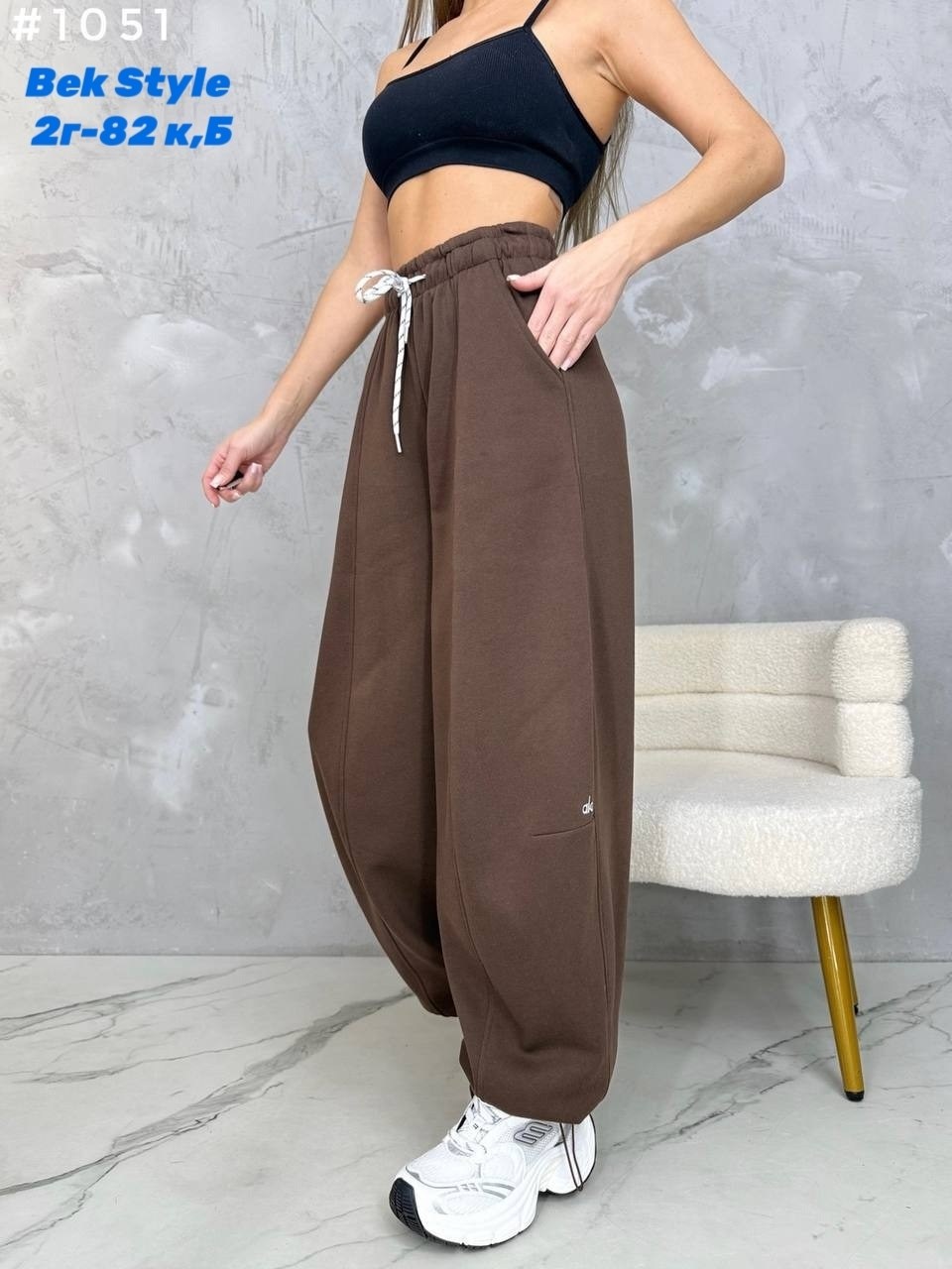 широкие спортивные штаны женские,широкие спортивные штаны-джоггеры свободного,спортивные штаны женские,штаны спортивные,широкие спортивные штаны-джоггеры свободного цвета серый