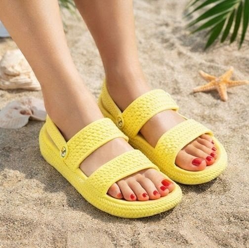 ,пластиковые босоножки,сандалии,сандали,сандалии женские