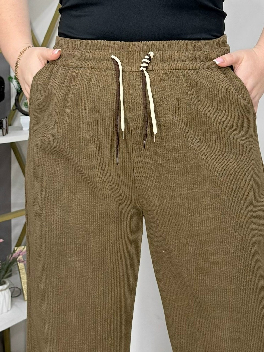 штаны вельвет,брюки вельвет новые р. 50-52,женские вельветовые брюки с широкими штанинами,брюки велюровые,брюки вельвет