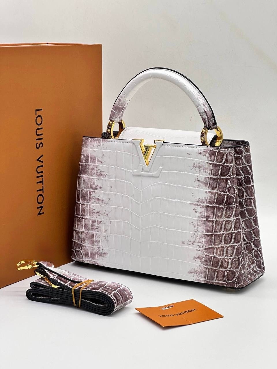 кроссовки louis vuitton,louis vuitton кроссовки мужские,луи виттон  мужские,louis vuitton monogram,louis vuitton shoes