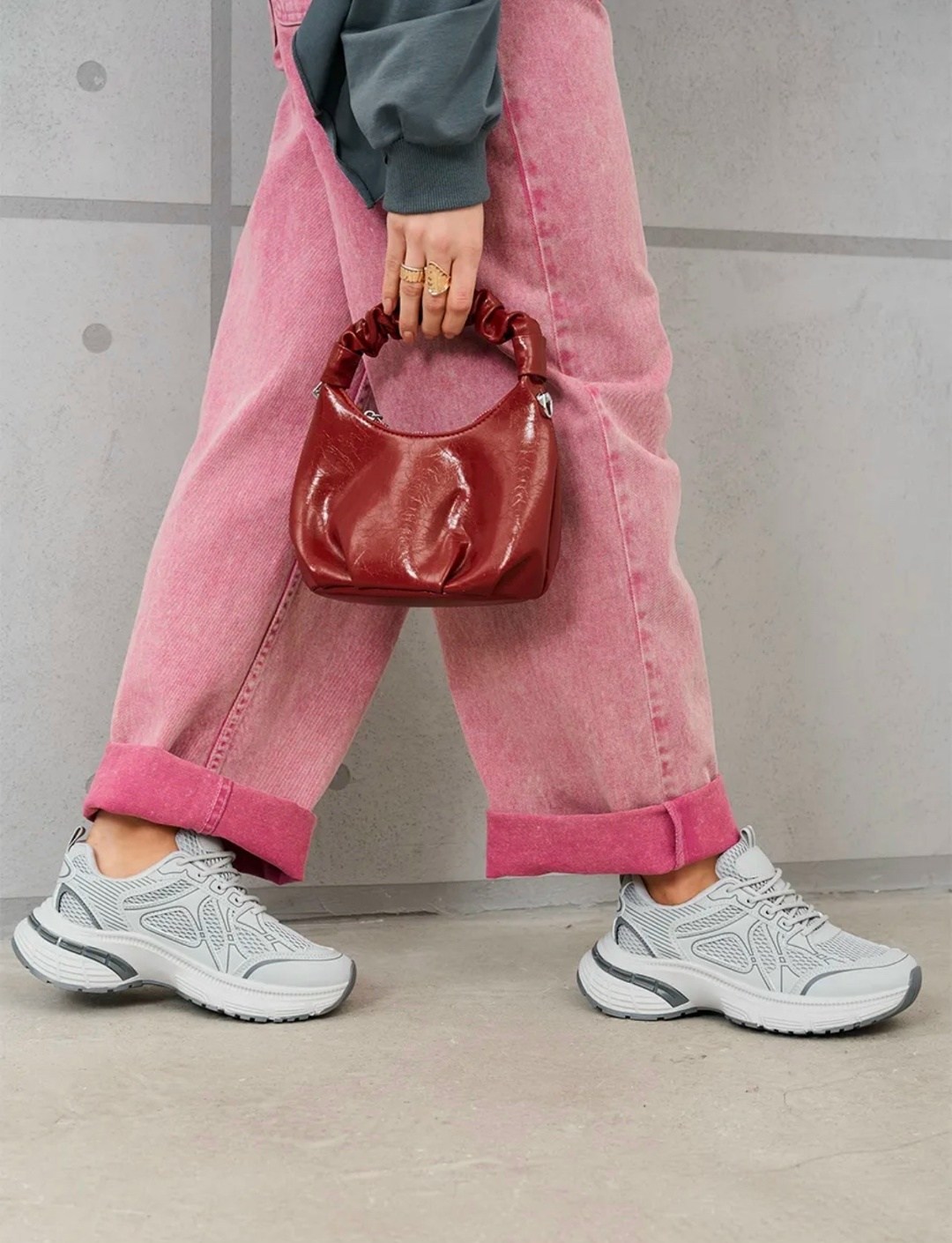 кроссовки женскиe,кроссовки,кроссовка,кроссовки модные,повседневные кроссовки