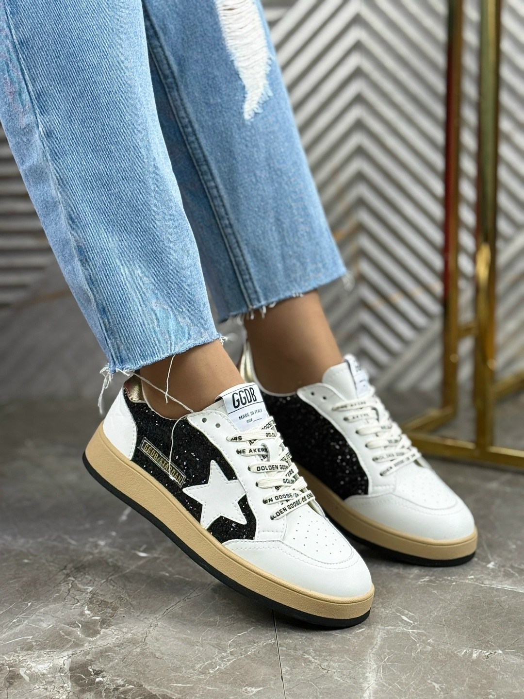 ,golden goose кроссовки,кроссовки со звездами,спортивный ,модная спортивная