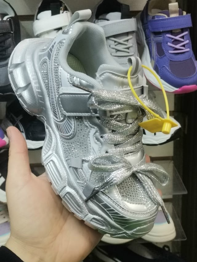 кроссовки,детские кроссовки,,кроссовки повседневные,кроссовки мальчику