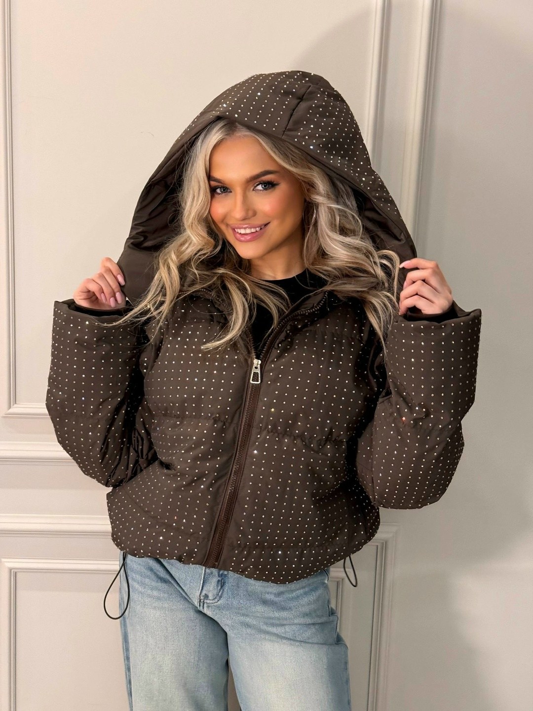 стильная куртка,куртка,женская куртка,демисезонная куртка,куртка зимняя короткий пуховик со стразами lizuntas brand