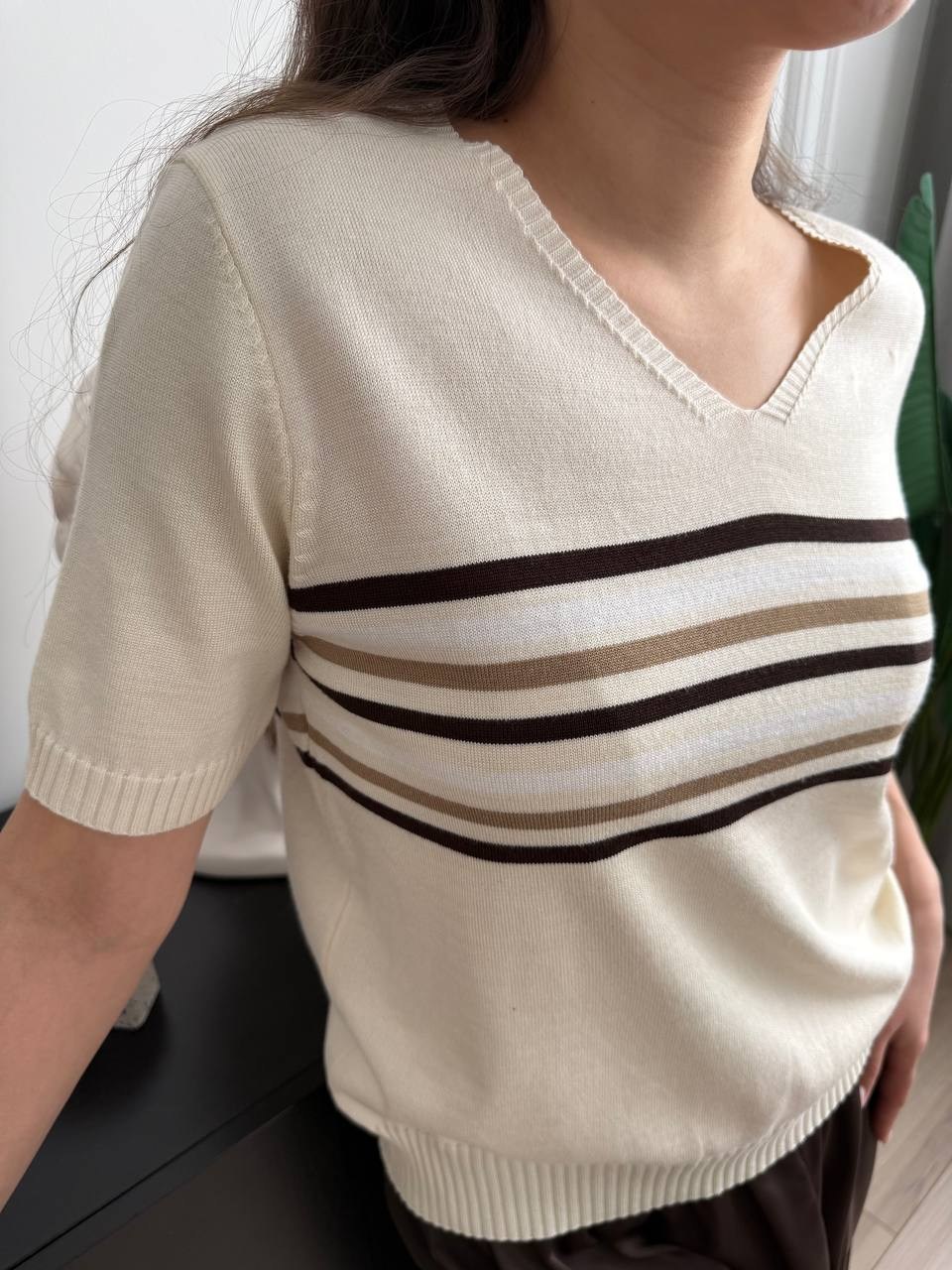 брюки женские палаццо,джемпер бежевый,брюки палаццо,трикотажный джемпер,джемпер