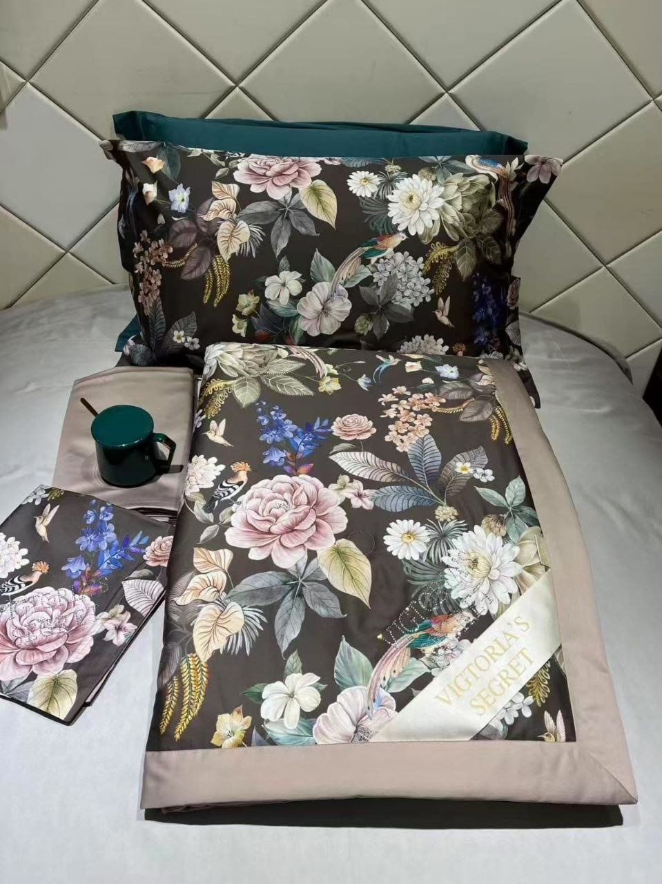 комплект постельного белья с одеялом,комплект постельного белья,комплект постельного белья blumarine,комплект постельного белья blumarine мако-сатин евро наволочки 50x70,victoria's secret комплект пос