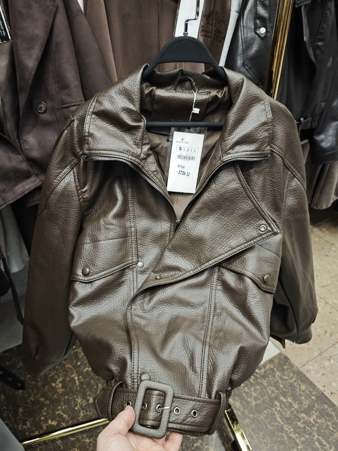 косуха кожаная куртка оверсайз saint shine,кожаная куртка yves saint laurent,кожаная куртка,куртка,короткая куртка из искусственной кожи